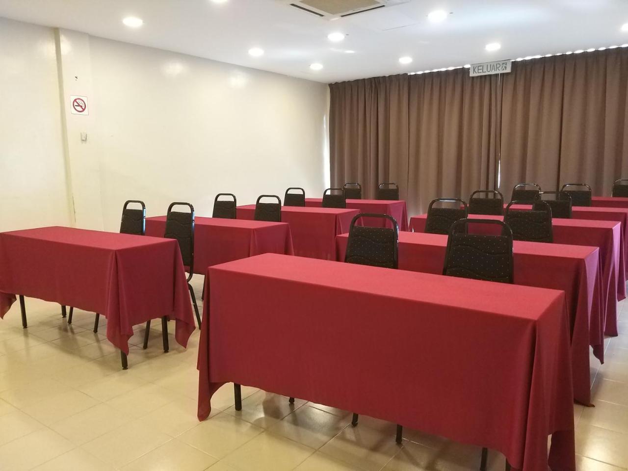 Hotel Jelai @ Raub, Pahang Bagian luar foto